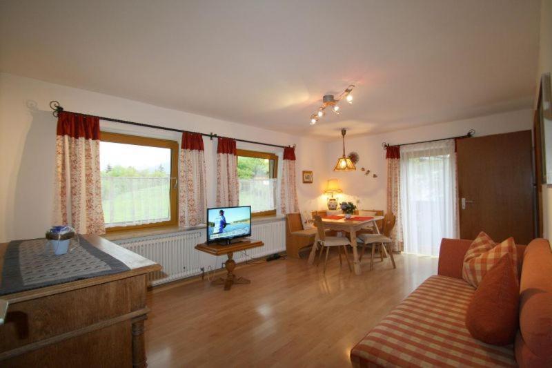 Appartement Bachbauernhof à Bayerisch Gmain Extérieur photo