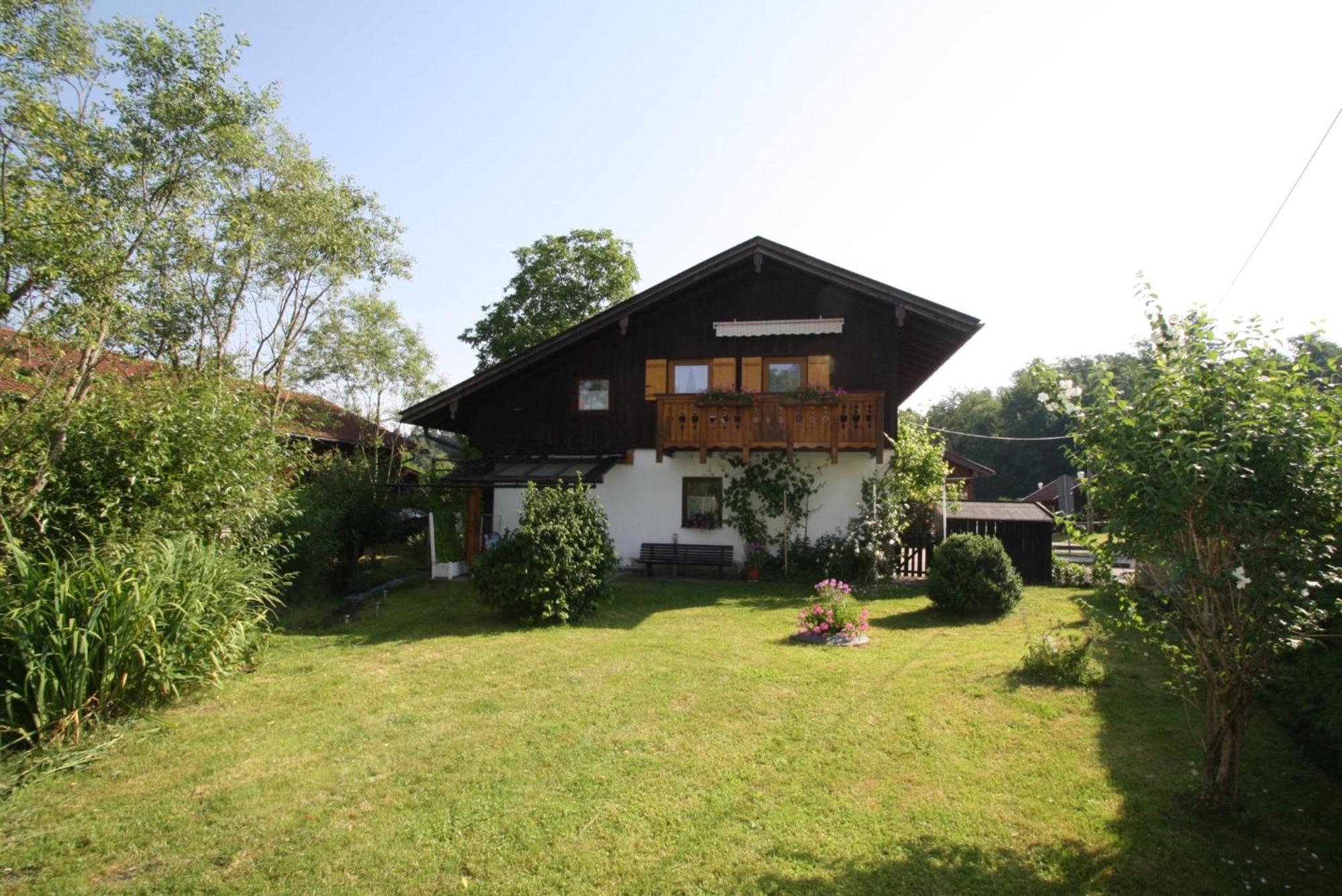 Appartement Bachbauernhof à Bayerisch Gmain Extérieur photo